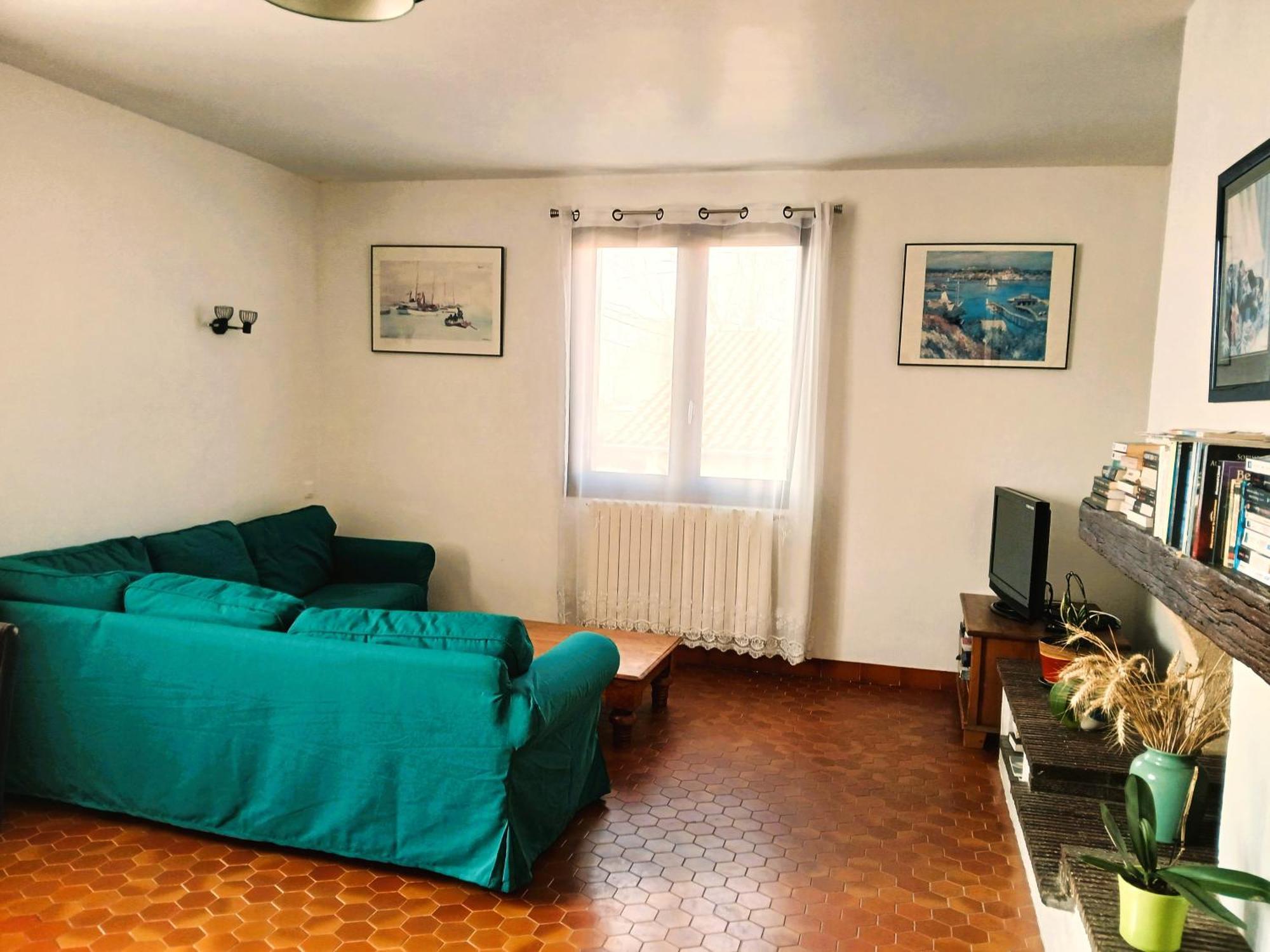 Spacieux Appartement Proche Centre Et Piscine Condom Buitenkant foto
